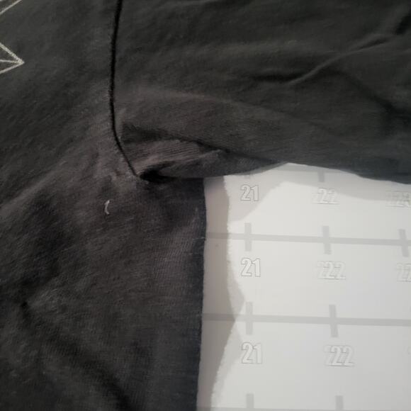 AC/DC Back in Black Band T Shirt Mens L Black 80s Retro Music Rock - Picture 7 of 8